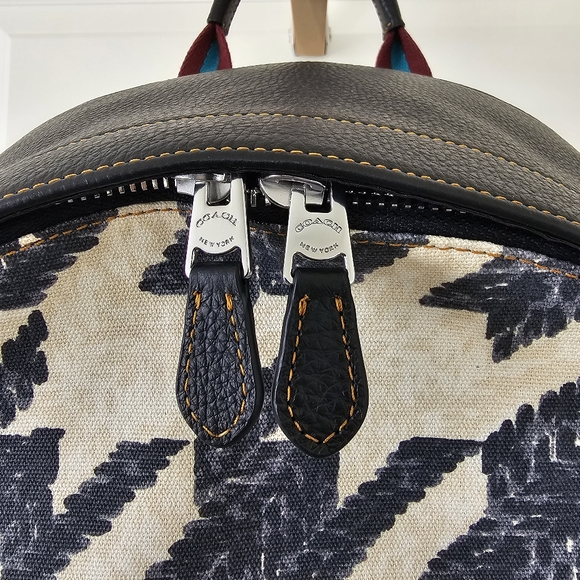 NWT! Authentic Coach Leather Backpack - Picture 2 of 7